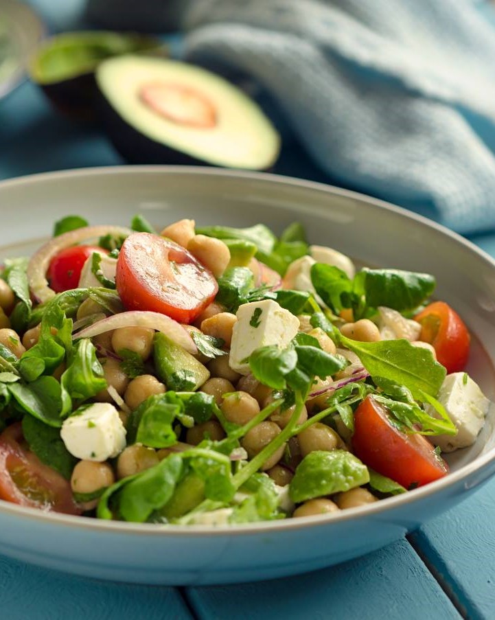 Sommerlicher Kichererbsensalat - BERTOLLI Olivenöl